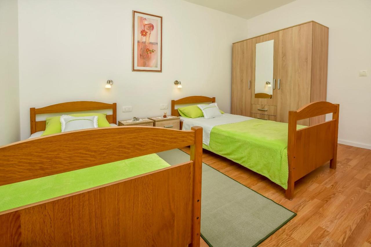 Apartments Matas Rogoznica  Luaran gambar